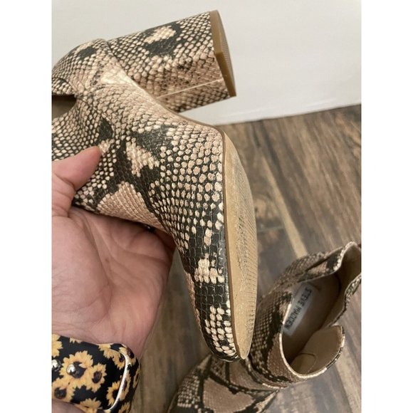 Steve Madden Size 8 Rookie Bootie Boots Snakeskin Animal Print - Picture 13 of 13